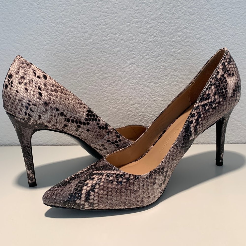 Banana Republic Snakeskin Pumps